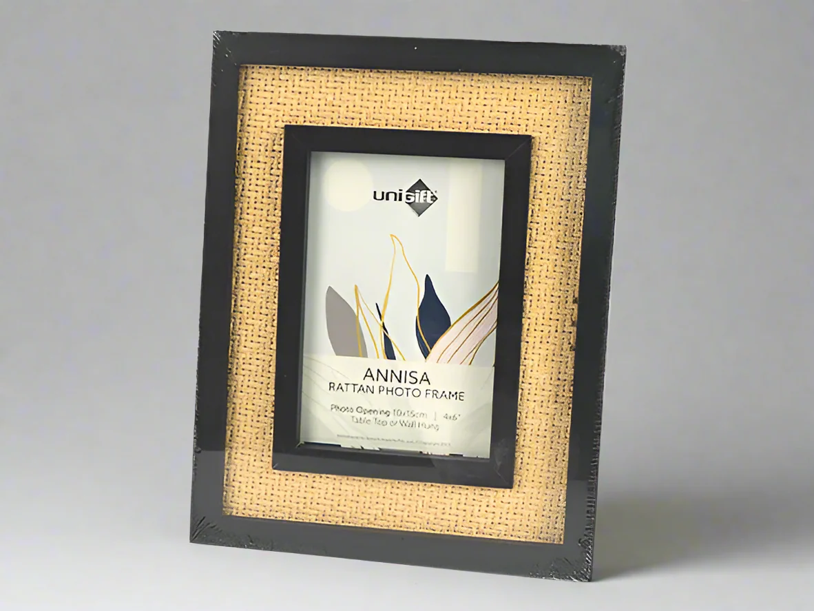 Annisa Rattan Frame – 10x15cm Handwoven Rattan & MDF Photo Frame - Image 4