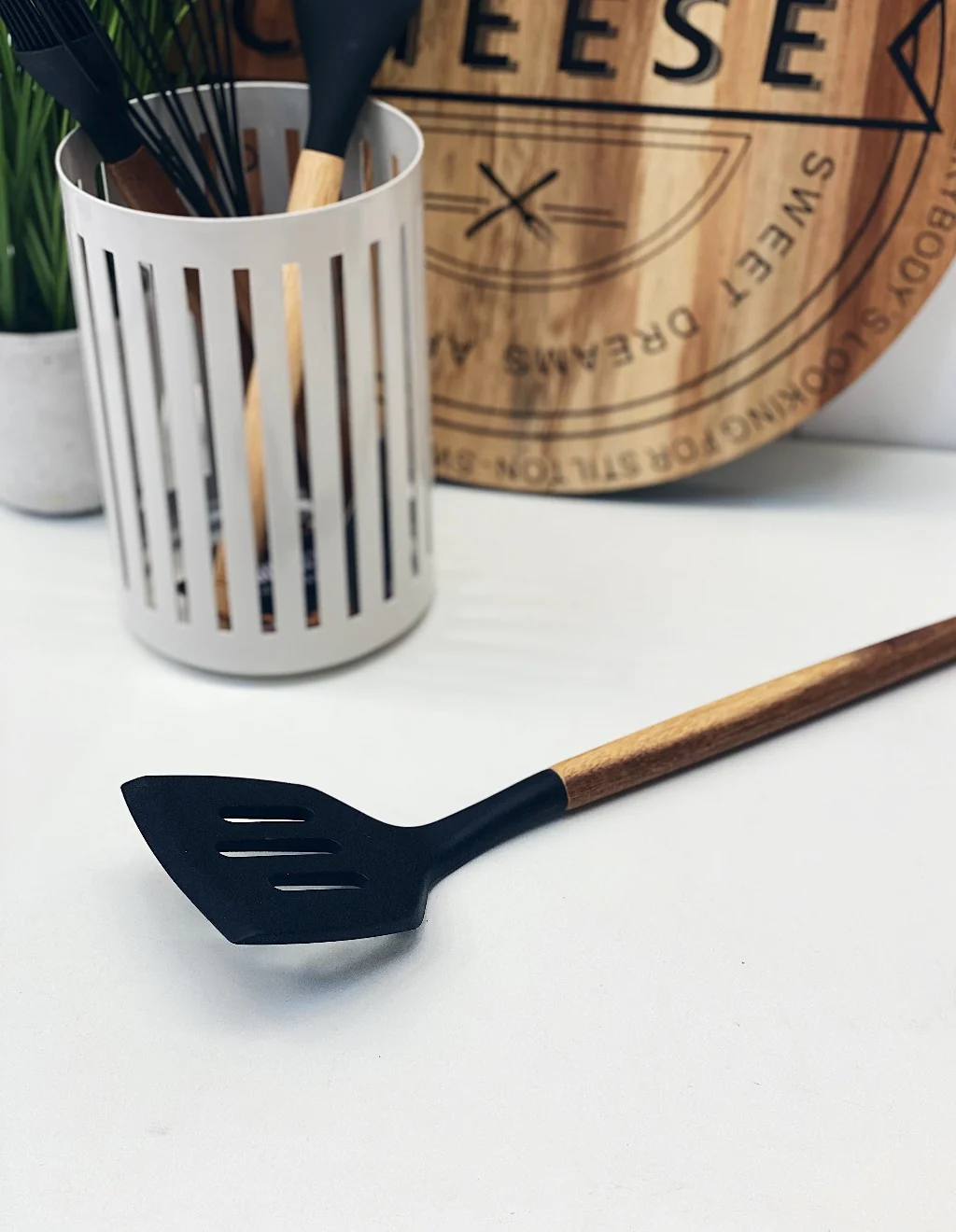 Accent Acacia Handle Silicone Slotted Lifter - Image 7