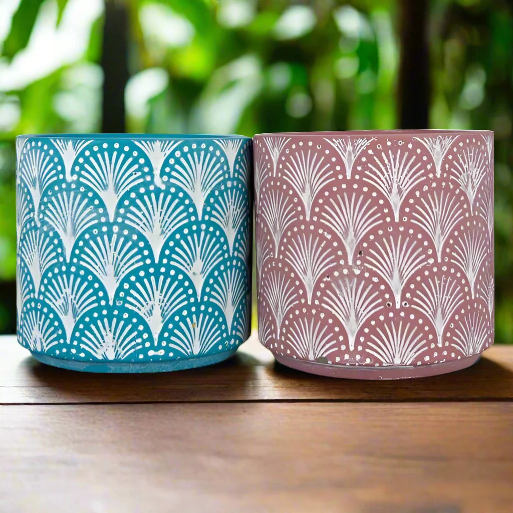 Ceramic Pot with Fan Pattern - Image 2