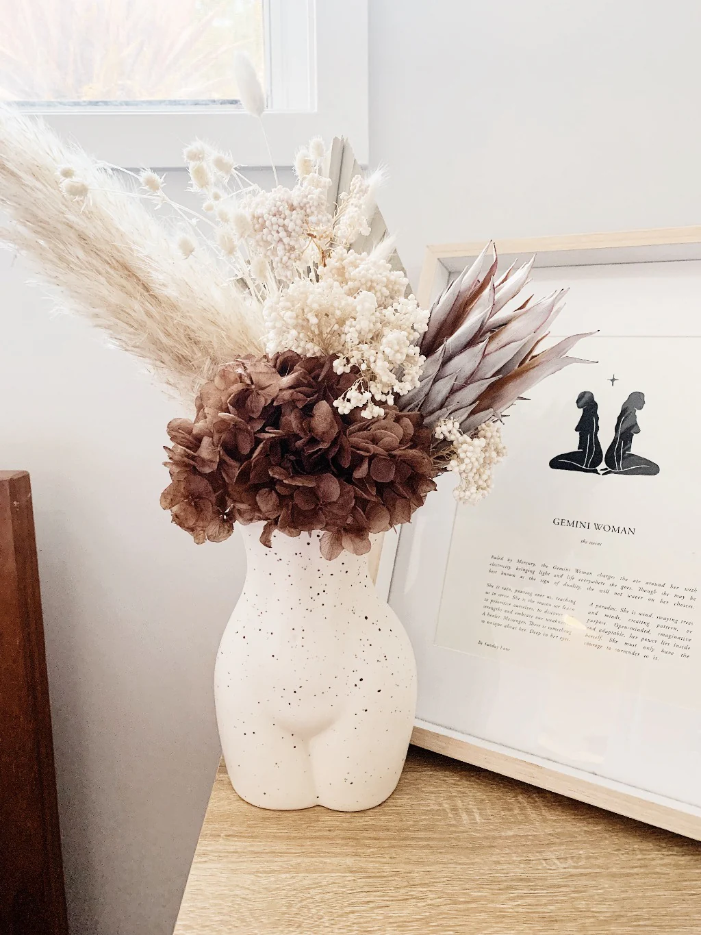 Kim Female Body Vase/Planter - Image 4
