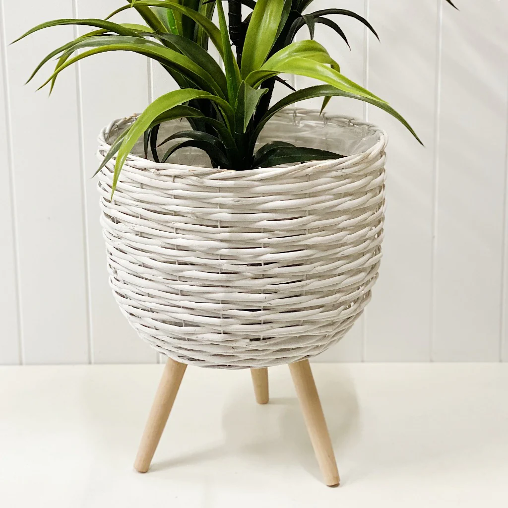 White Wicker Pot Holder - Small