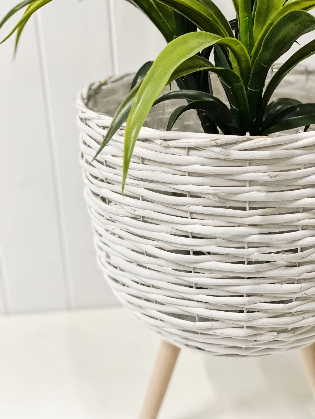 White Wicker Pot Holder - Small - Image 3